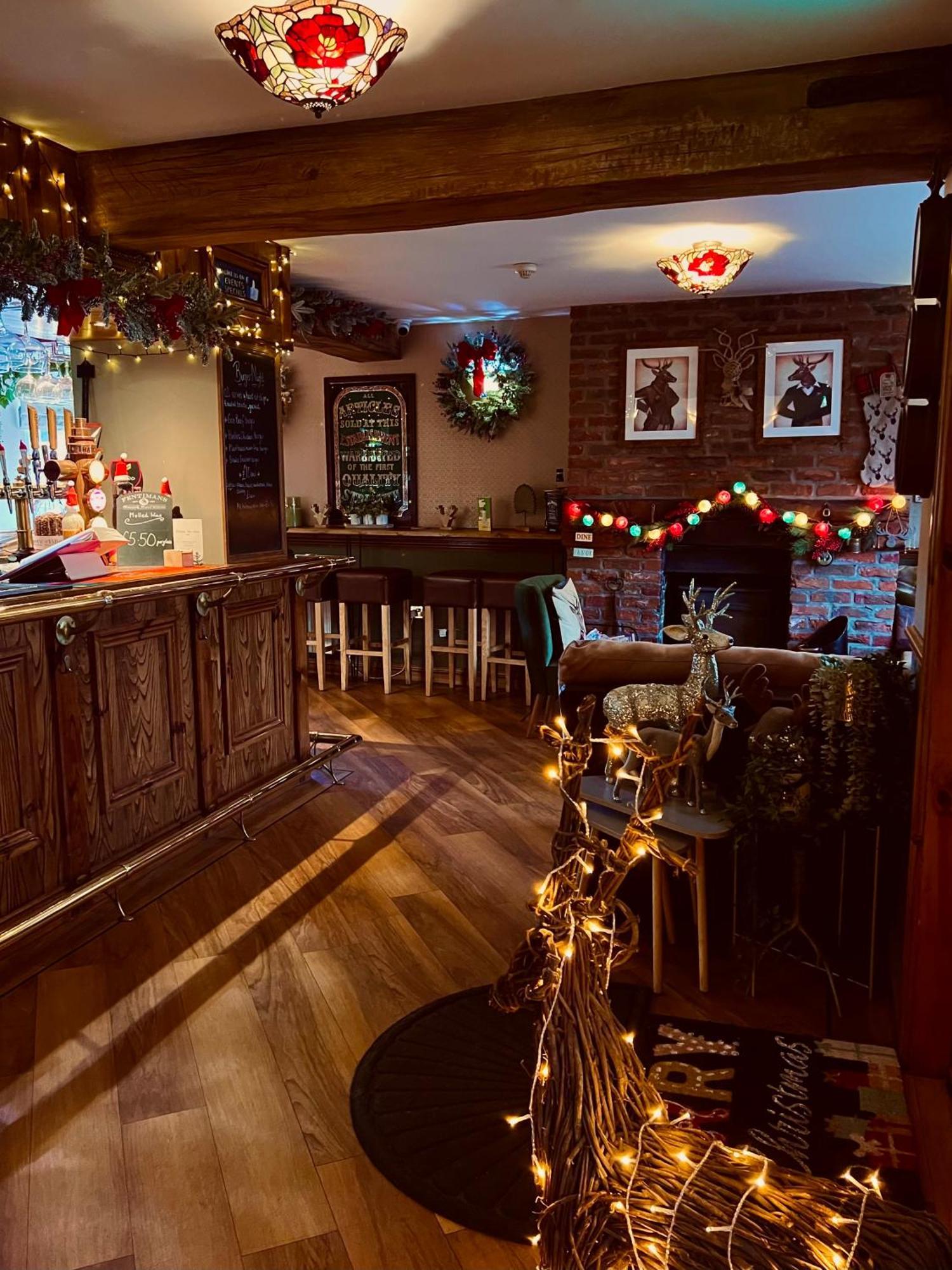 Hotel The Reindeer 4*