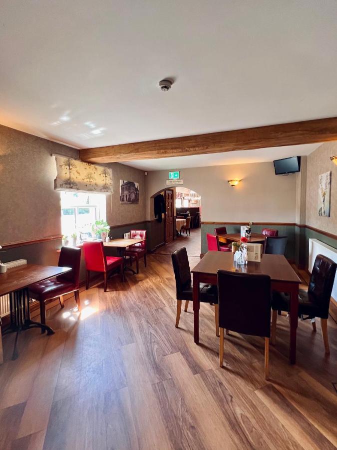 The Reindeer Hotel 4*